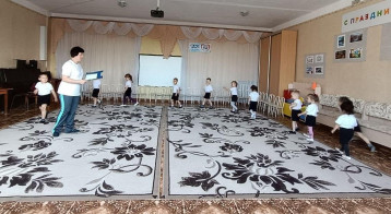Во второй младшей группе прошел родительский клуб «Быть здоровым хорошо» Во второй младшей группе прошел родительский клуб «Быть здоровым хорошо».