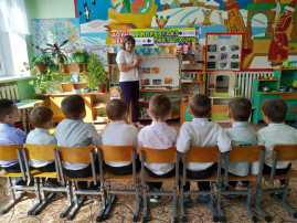 Встреча с бухгалтером и экскурсия в Сбербанк Встреча с бухгалтером и экскурсия в Сбербанк.